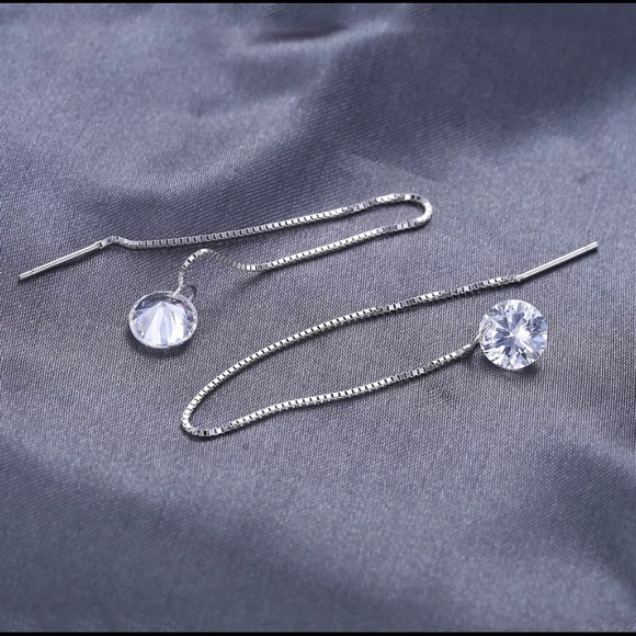 🌟Sterling Silver Threaders w/ Swarovski Crystals - Picture 4 of 4